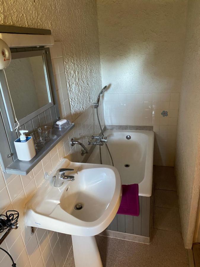 A La Paloma Bed & Breakfast Verteuil-sur-Charente Ngoại thất bức ảnh